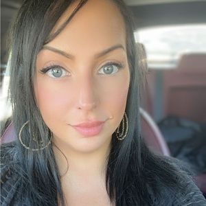 Meet your Posher, Miranda